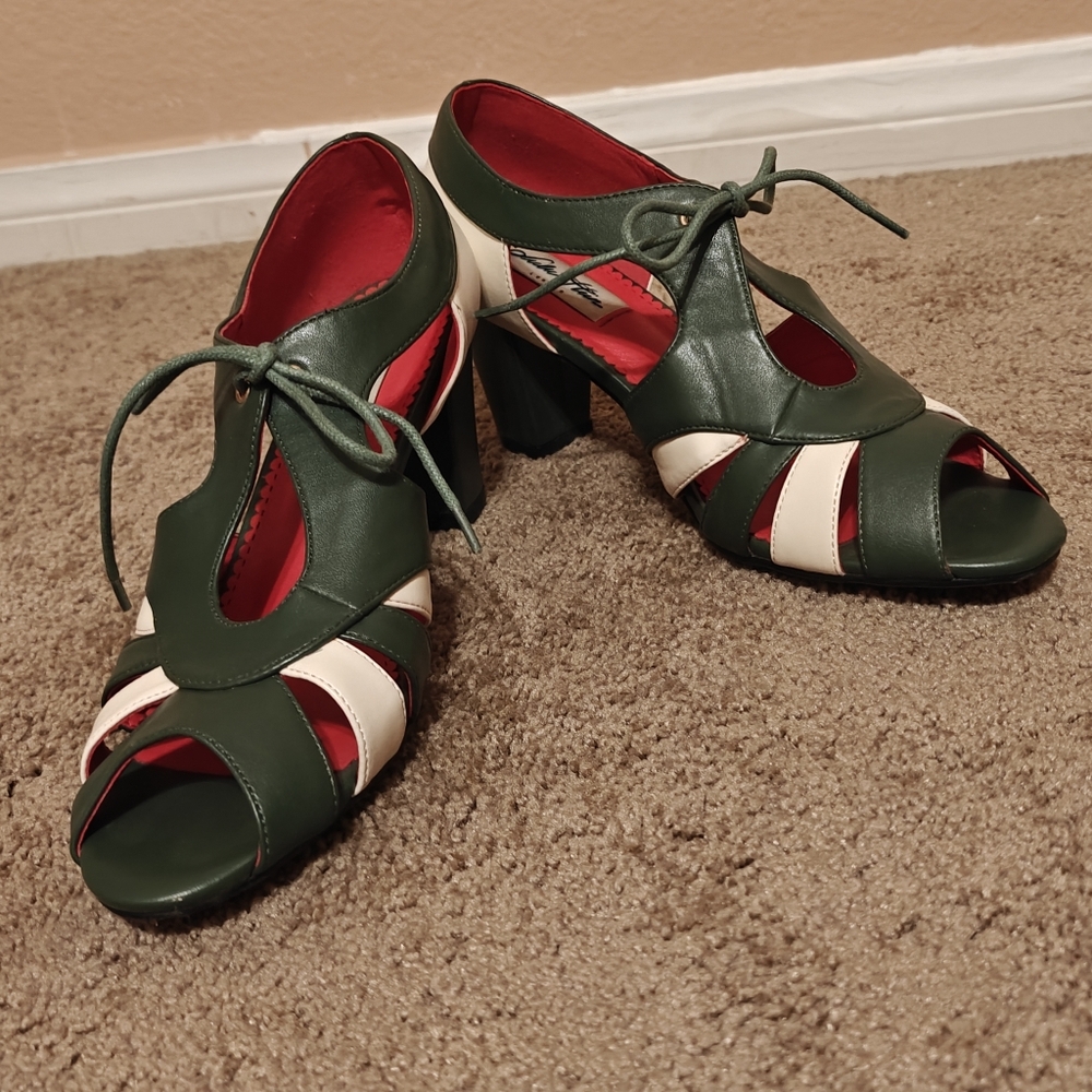 Collectif Lulu Hun Manila Heels in Green UK8